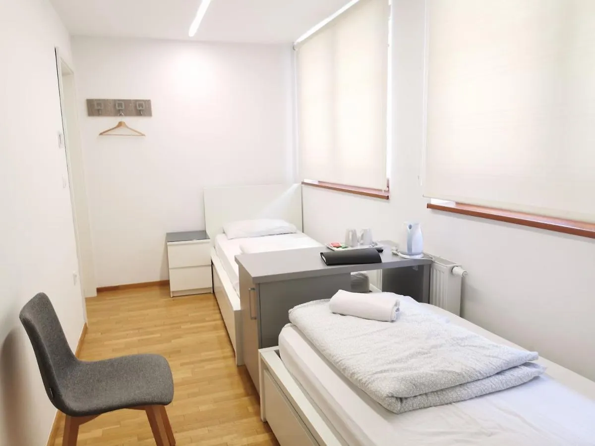 Rooms Sincere 1830 Ljubljana Guest house
